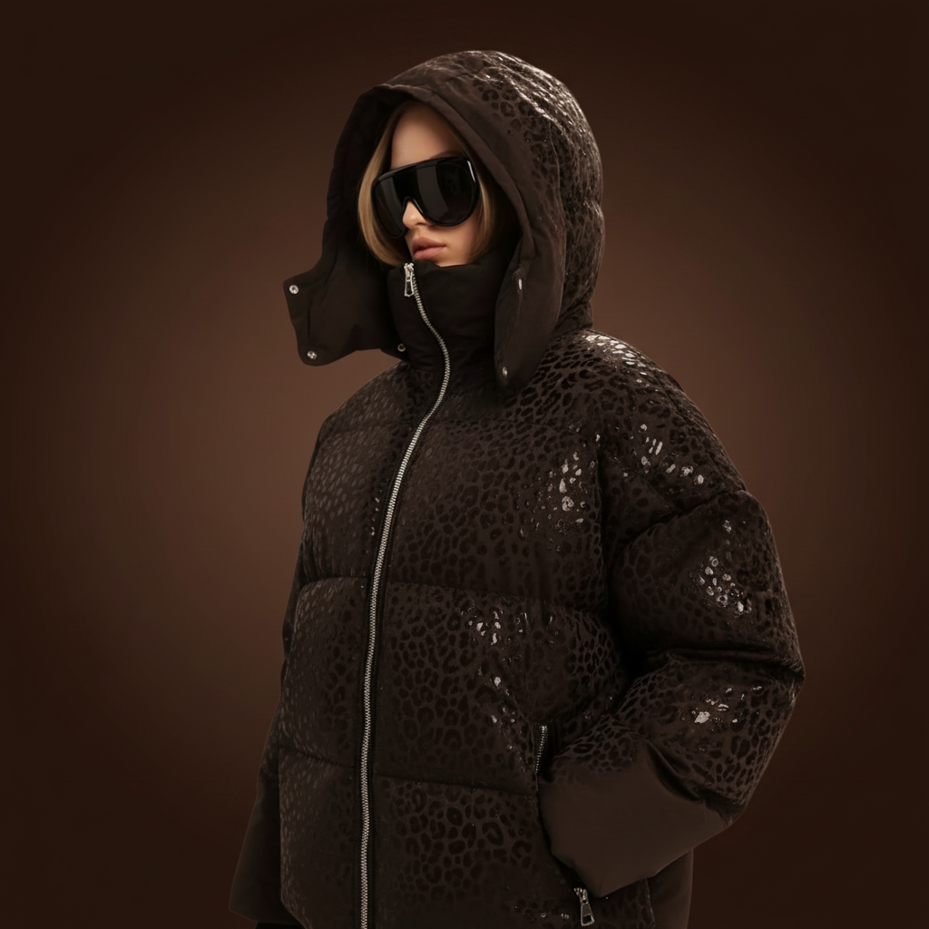 VALESTÉ™ Wet-Reveal Jacket